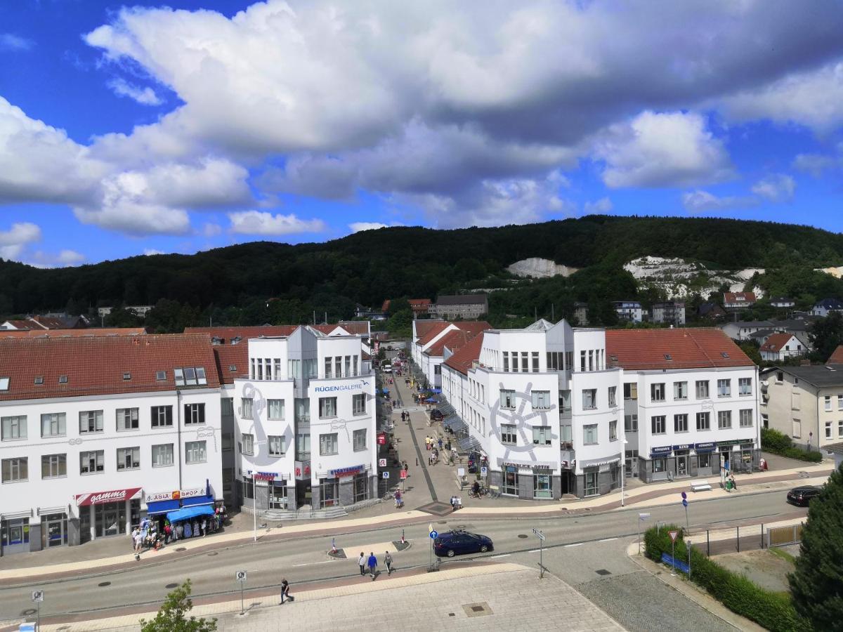 Ruegen-Hotel Sassnitz Bagian luar foto