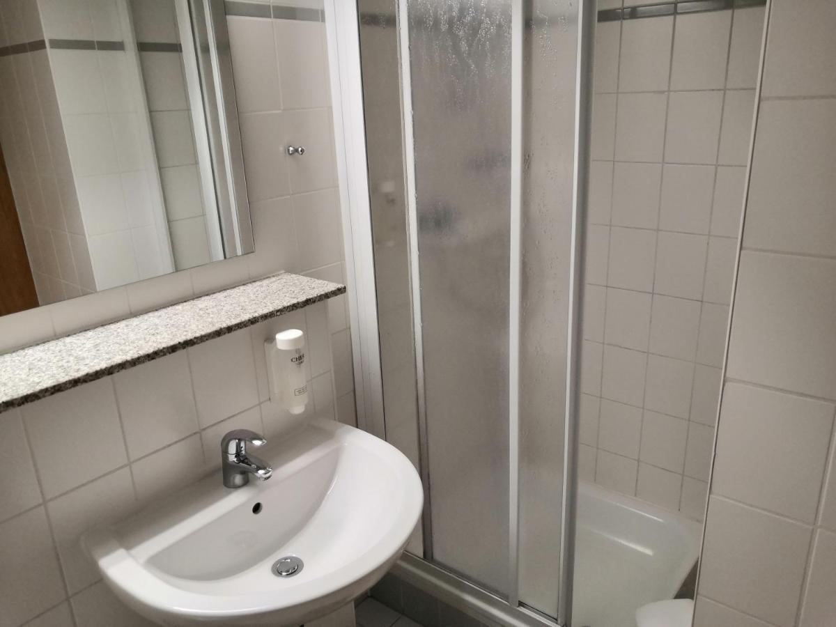 Ruegen-Hotel Sassnitz Bagian luar foto